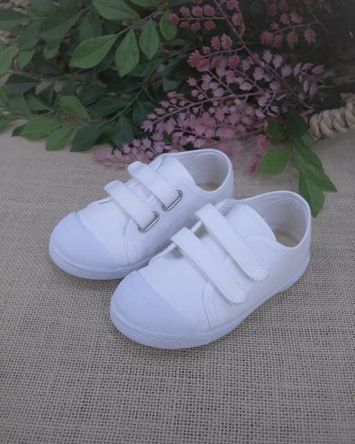 Batilas Children's White Canvas Shoes with Toe Cap - Image 1