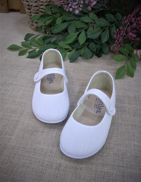 Batilas Mercedita girl White linen - Image 2