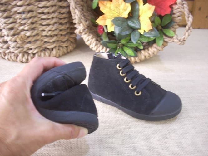 Black kids ankle boots with rubber toe cap - Image 3