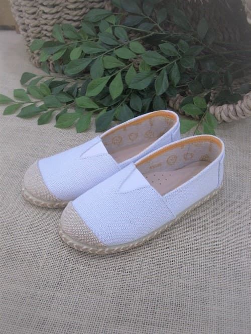 DiverKids White Linen Camping Espadrille - Image 1