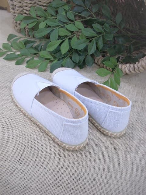 DiverKids White Linen Camping Espadrille - Image 3