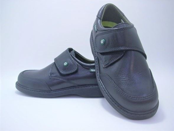 Gorilla Boy's Black School Shoe with Toe Cap - Image 5