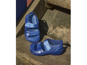 Igor Blue Bondi Translucent Sandal for kids - Image 2