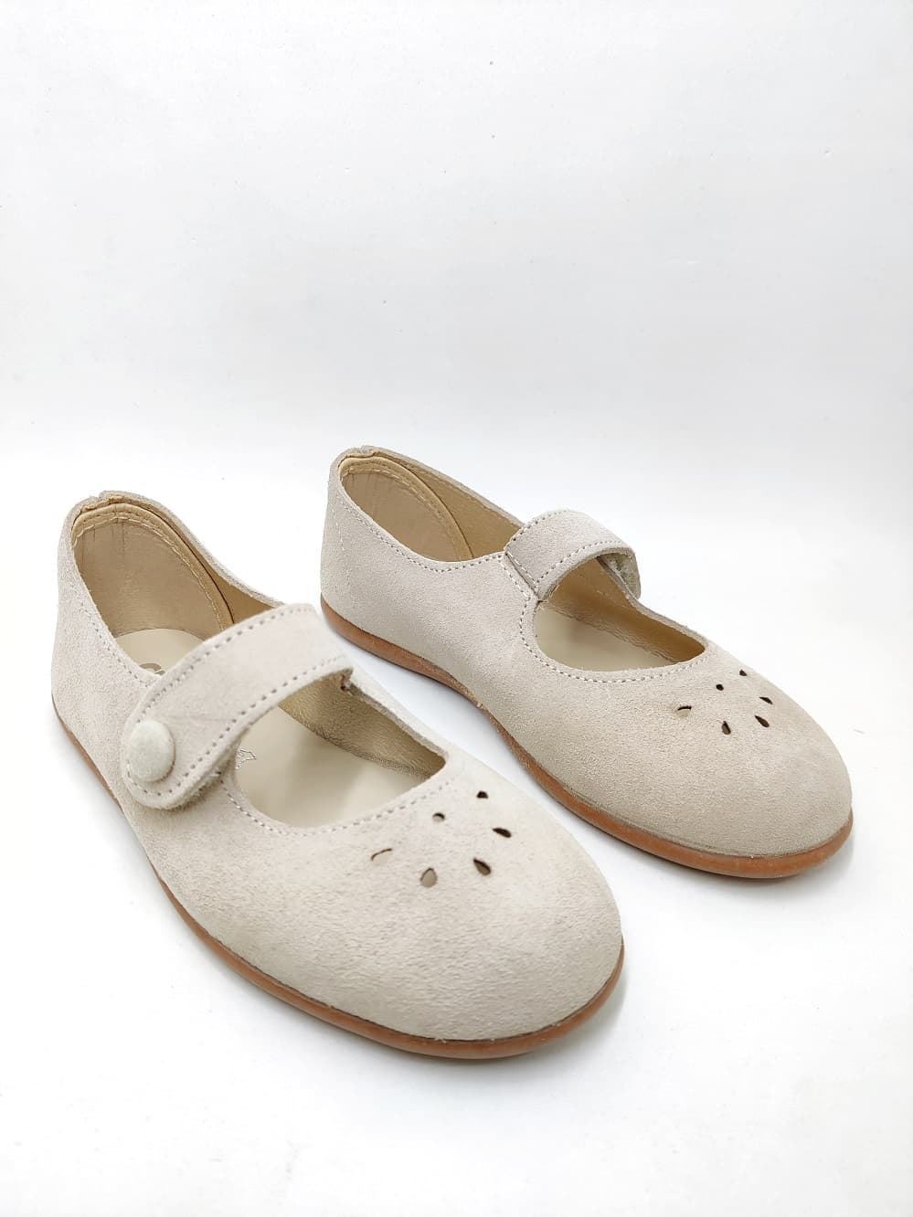 Merceditas sweets for girls in raw suede - Image 1