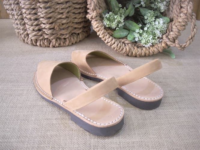 Nobuck Leather Menorcan sandals for children and women - Image 3