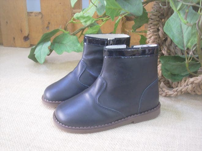 Pirufin Navy Blue Girl's Ankle Boot - Image 1
