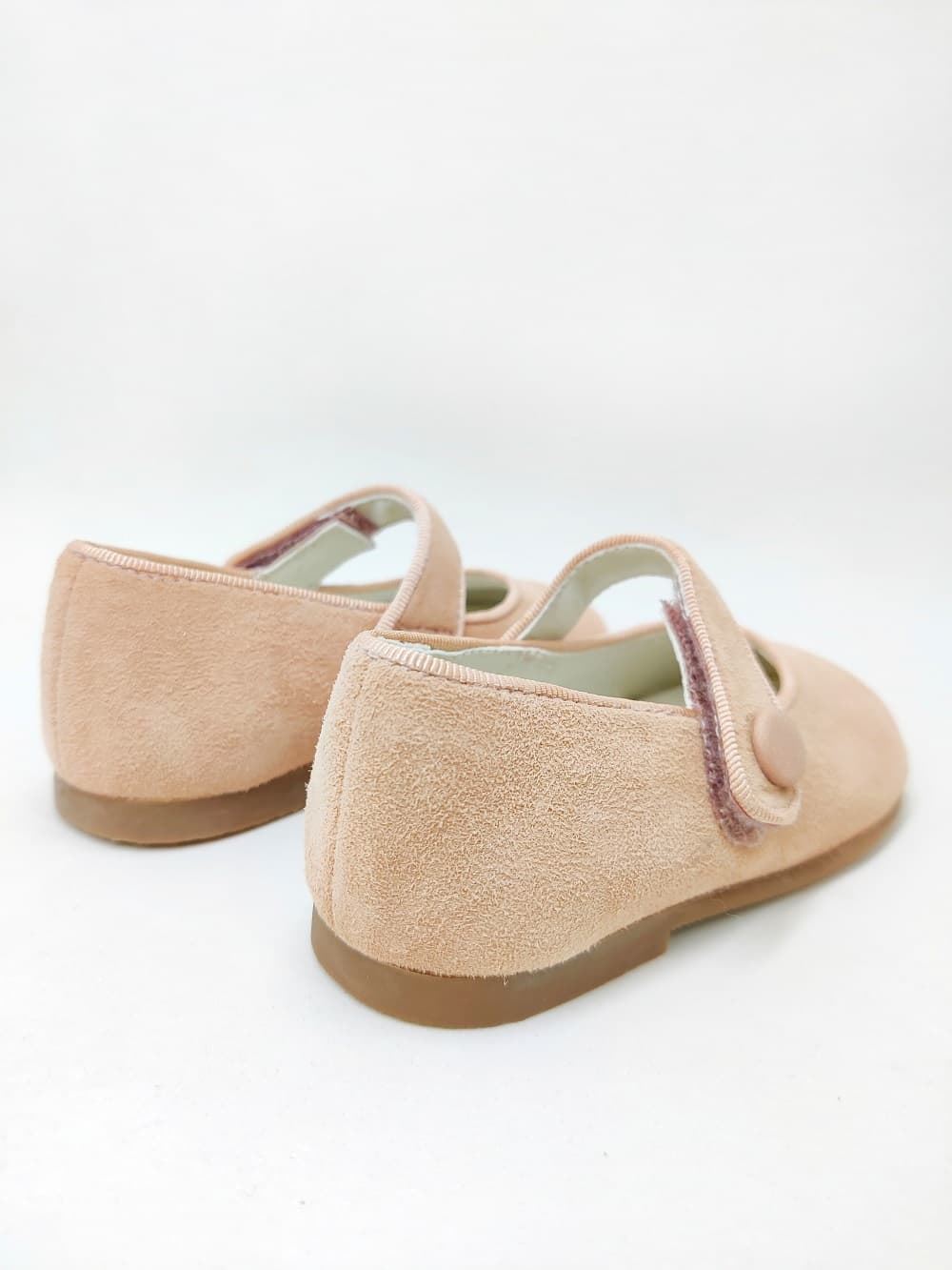 Pirufin (Piruflex) Mary Janes for baby girls in Pale Pink suede - Image 3
