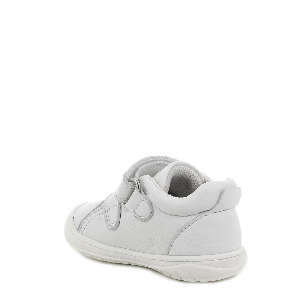 Primigi Soft White Sneakers first steps - Image 3