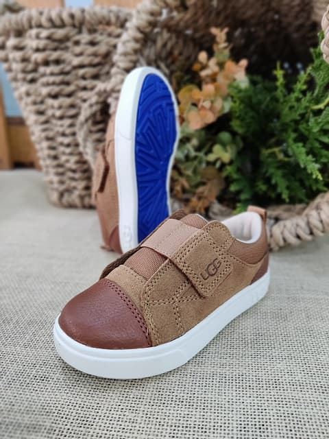 Ugg Rennon Low Camel Children's Sneakers - Image 7