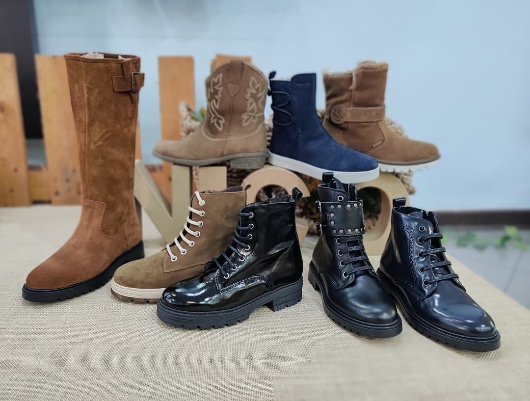 Liquidación botas niña 